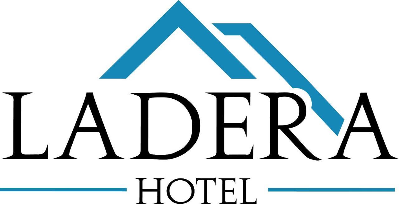 Ladera Hotel トゥリアルバ エクステリア 写真