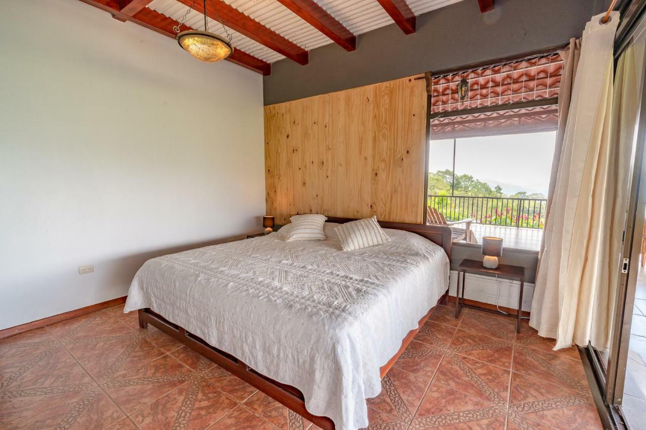 Ladera Hotel トゥリアルバ エクステリア 写真